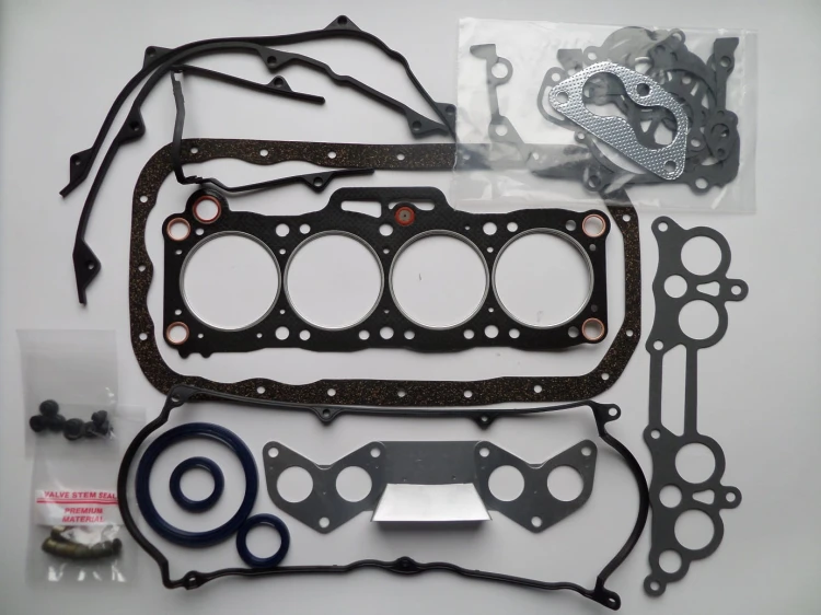 KOMPLET USZCZELEK SILNIKA MAZDA FE 