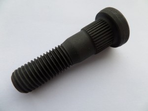 SZPILKA PIASTY KOŁA TYŁ TOYOTA 5,6,7,8 FG/FD 10-18