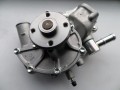 POMPA WODY KOMPLETNA TOYOTA 4Y 7FG 8FG