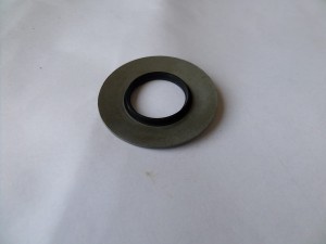 PODKŁADKA Z USZCZELNIENIEM SWORZNIA ŁĄCZNIKA TOYOTA 7,8 FG10-30 PO 2005