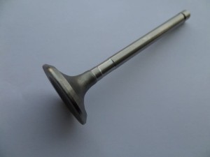 ZAWÓR WYDECHOWY TOYOTA 4Y