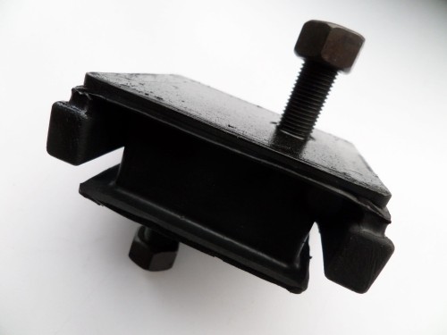 PODUSZKA ZAWIESZENIA SILNIKA TOYOTA 5,6,7 FG