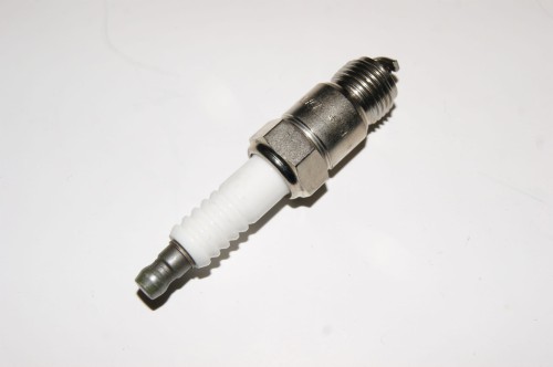 ŚWIECA ZAPŁONOWA GM 3,0L