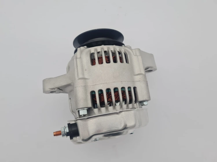 ALTERNATOR TOYOTA 5FG 4P 4Y WTYK PŁASKI