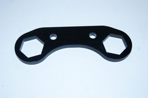 ŁĄCZNIK ZWROTNICY TOYOTA