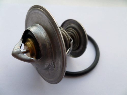 TERMOSTAT LINDE VOLKSWAGEN BEQ, BEV, BJC, BXT