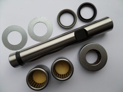 ZESTAW NAPRAWCZY SWORZNIA ZWROTNICY TOYOTA 8FG 10-30