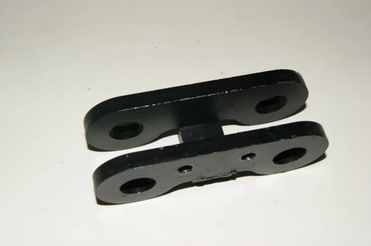 ŁĄCZNIK ZWROTNICY NISSAN D01, L01