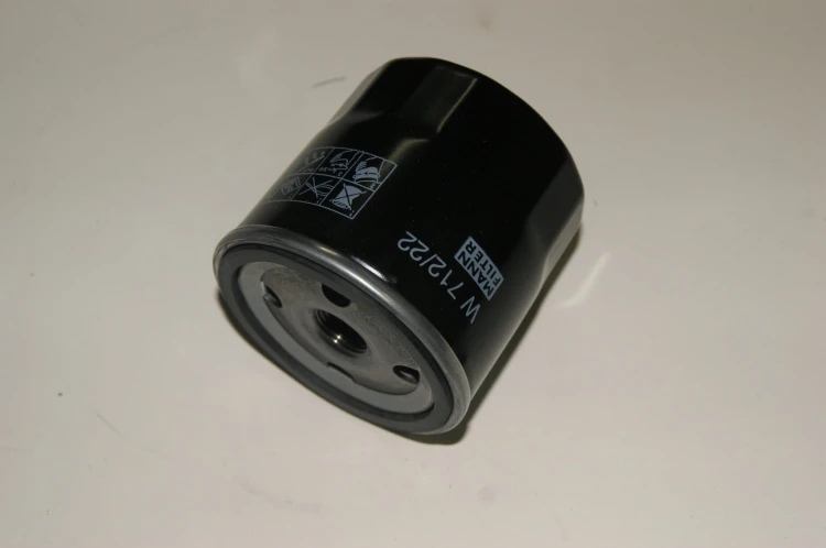 FILTR OLEJU TOYOTA GM 4,3 L