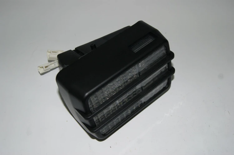 LAMPA PRZEDNIA TOYOTA 7FG