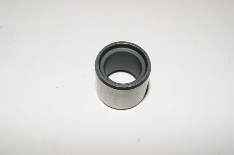 TULEJKA SWORZNIA ŁĄCZNIKA NISSAN D01, D02