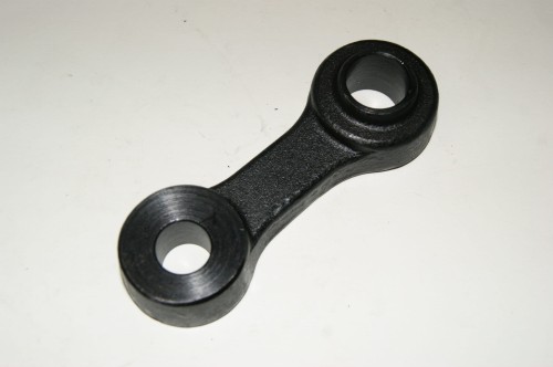 ŁĄCZNIK ZWROTNICY DOLNY NISSAN D02