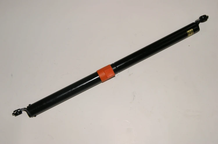SIŁOWNIK KLAPY, MASKI TOYOTA 6FG/FD