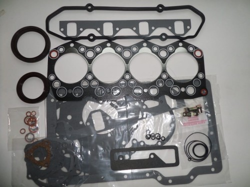  KOMPLET USZCZELEK SILNIKA MITSUBISHI S4E 