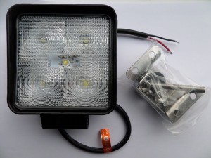 LAMPA ROBOCZA LED 12-80V