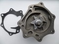 POMPA WODY NISSAN TD42