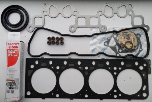 KOMPLET USZCZELEK SILNIKA NISSAN K15, K21, K25