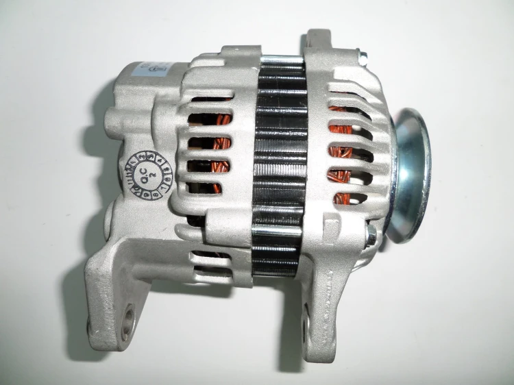 ALTERNATOR YALE B810 MAZDA FE